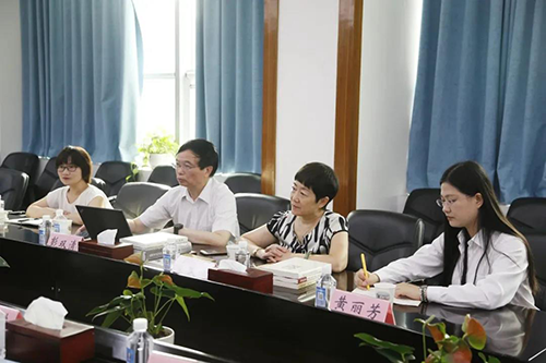 兰科博弈RankBet临床前钻研副总裁兼机构掌管人彭双清教授，药效部执行主任董文心，药代安评项目掌管人龙娜等