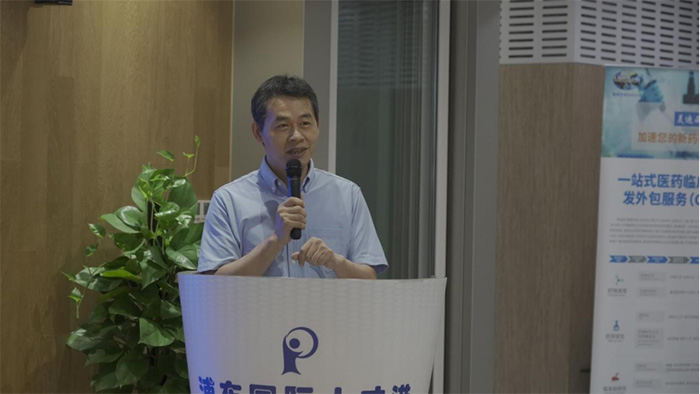刘丙龙秘书长致辞.jpg 刘丙龙秘书长致辞.jpg